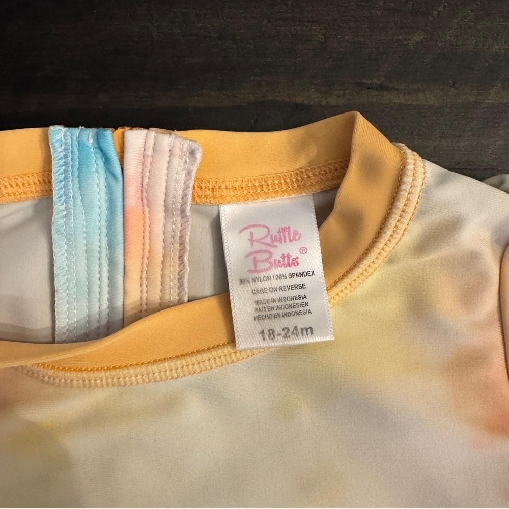 RuffleButts Baby Girl Rash Guard Swimsuit UPF 50+ Rainbow Tie Dye 18-24M - Picture 4 of 6
